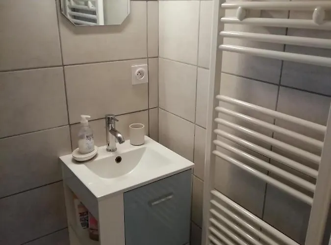 בית נופש Jolie Maison A 200 M Des Plages Du Debarquement