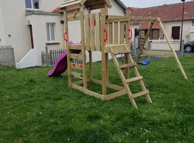 בית נופש Jolie Maison A 200 M Des Plages Du Debarquement סנט-אובן-סור-מר